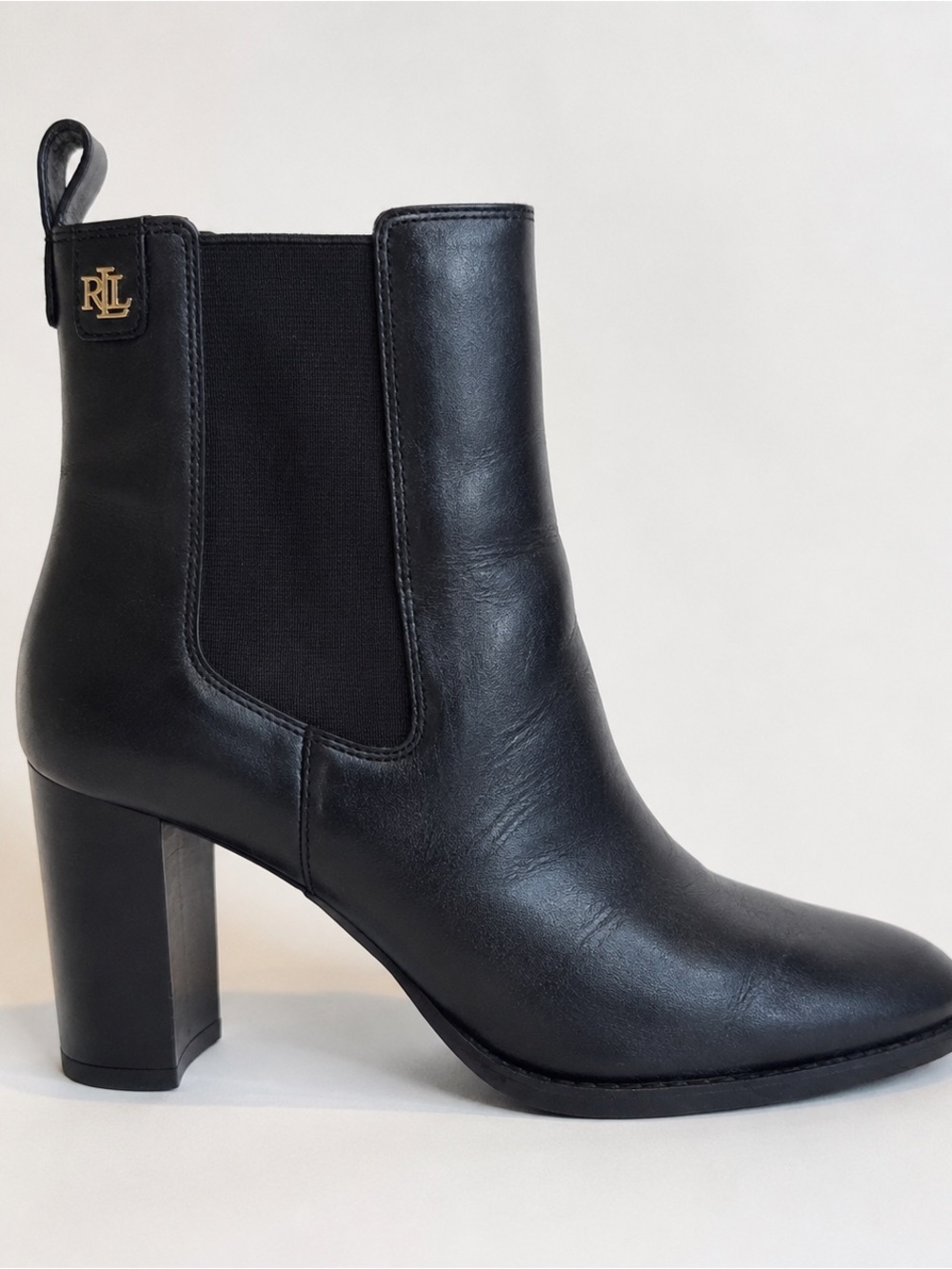 Lauren Ralph Lauren Black Leather Chelsea Ankle Boots Women's 9.5 Quiet Luxury - Picture 4 of 5